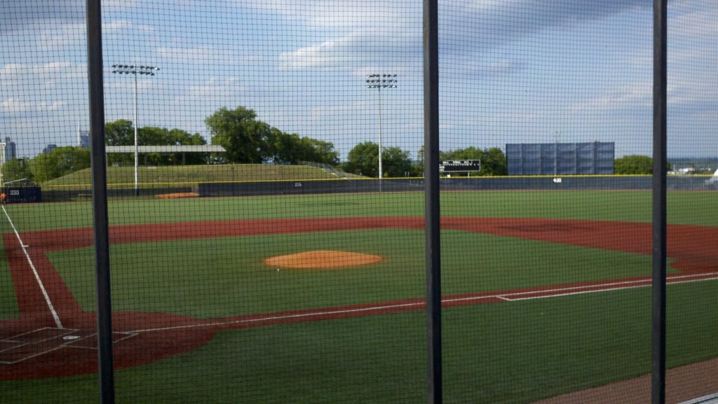 Belmont Tennessee June 2012 1024x577 Baseball caused mother to go mobile