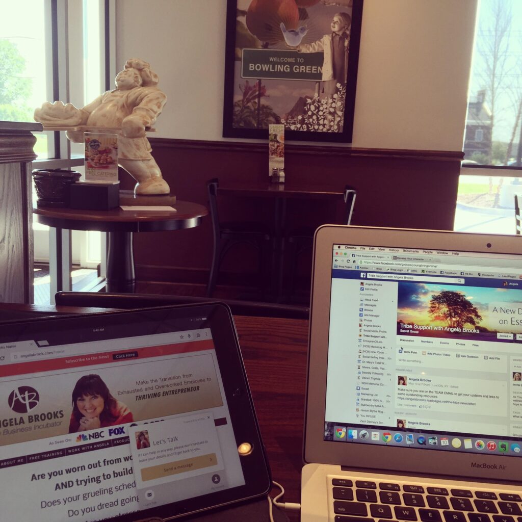 regular person sitting at laptop learning can a regular person make money blogging